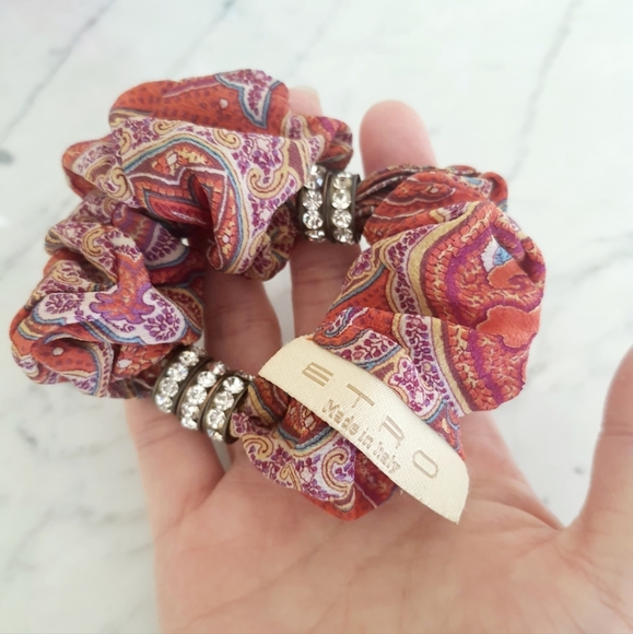 Authentic ETRO Scrunchie with Crystal - Picture 3 of 3